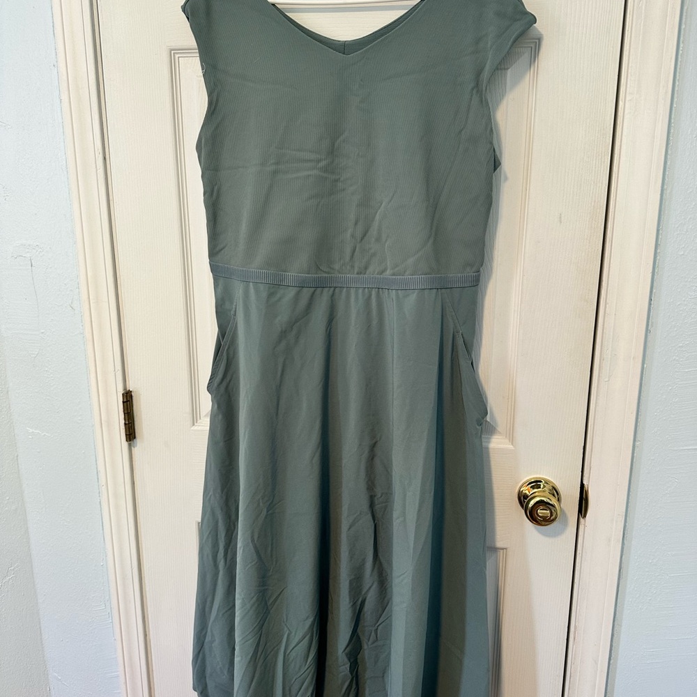 Athleta Teal Midi Dress